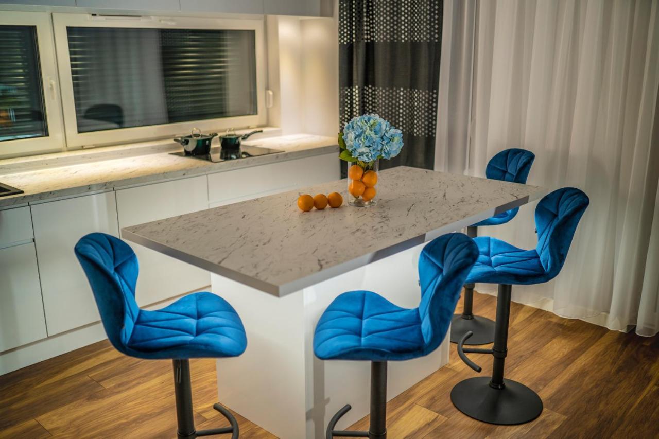 Apartament W Cieplicach Comfort Jelenia Góra Eksteriør billede